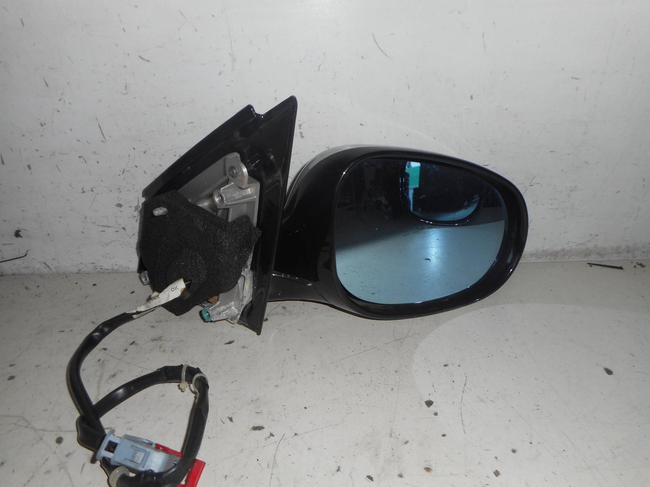 Retrovisore est. dx.